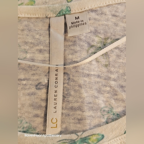 LC butterfly top Medium - Picture 6 of 9